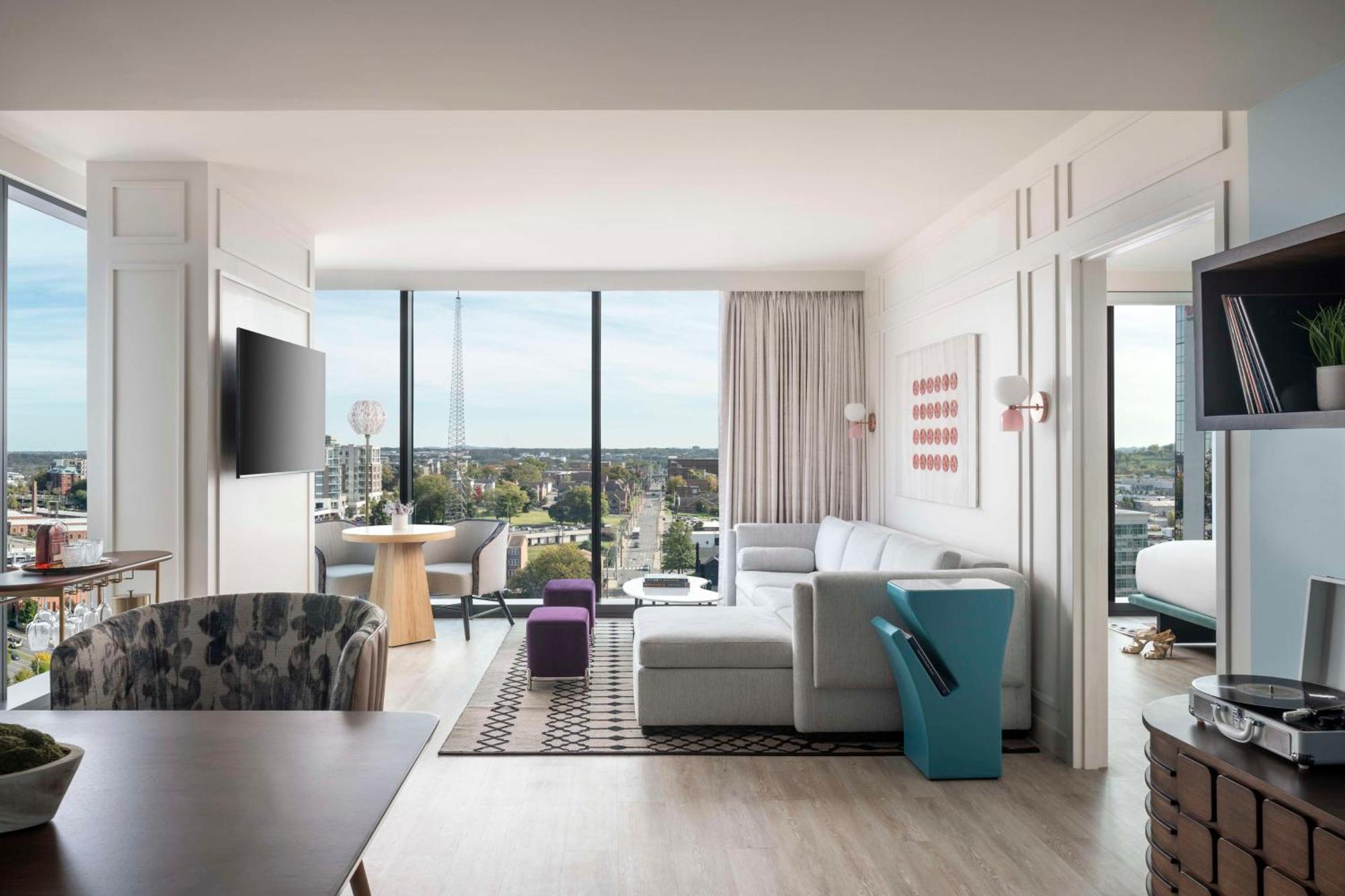 Hyatt Centric Downtown Nashville Exteriér fotografie A suite at the Hilton San Diego Bayfront